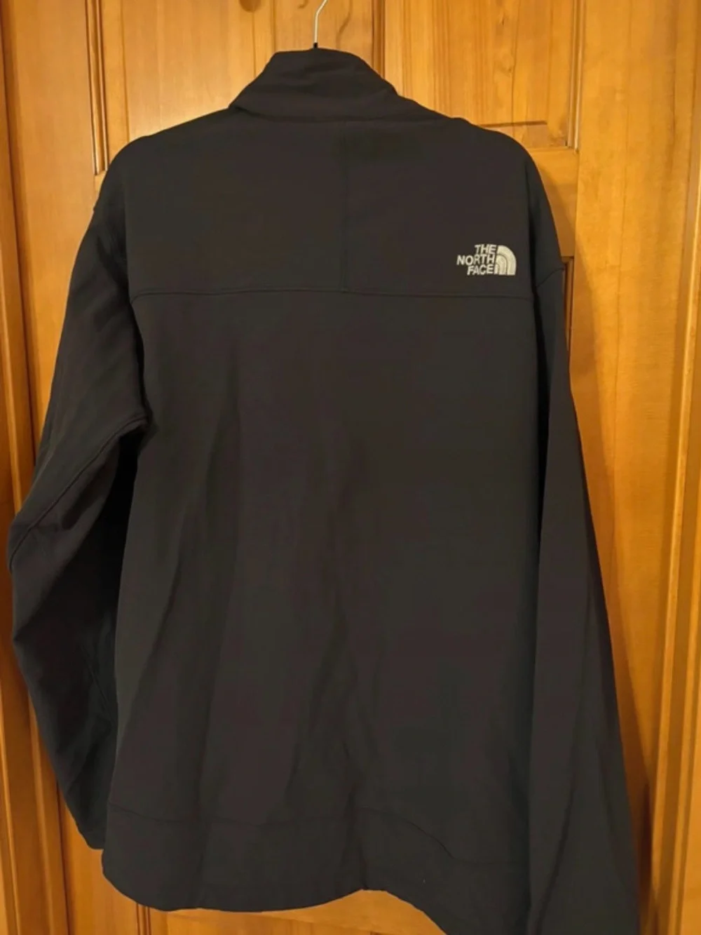 The North Face Men's Black Performance Softshell Jacket